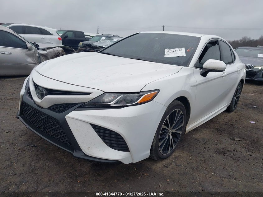 2019 TOYOTA CAMRY SE - 4T1B11HKXKU282883