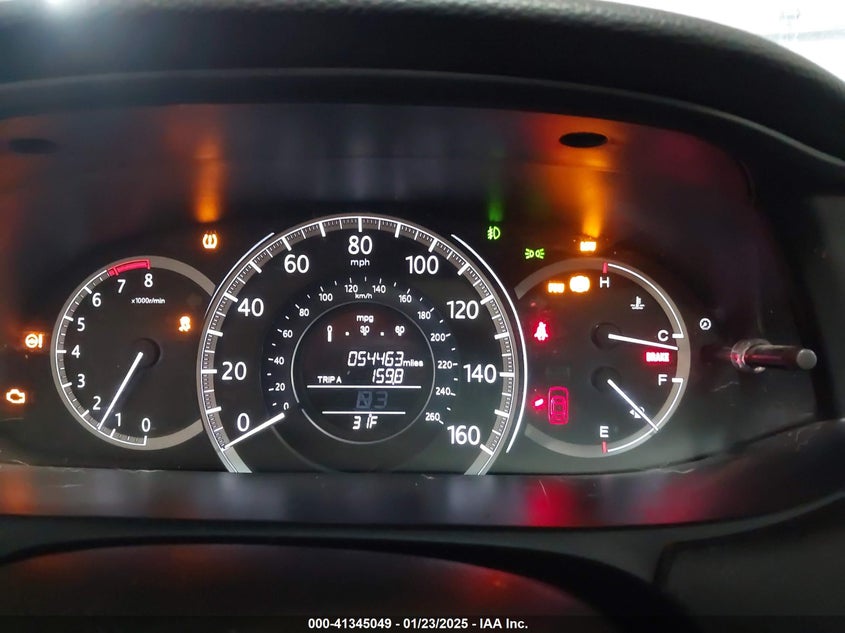 2015 HONDA ACCORD VIN: 1HGCR3F82FA033586