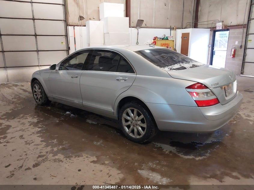2007 MERCEDES-BENZ S 550 VIN: WDDNG86X87A134270