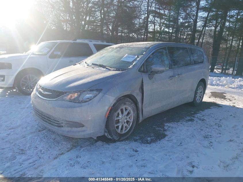 VIN 2C4RC1DG4HR516617 2017 Chrysler Pacifica, Touring no.2