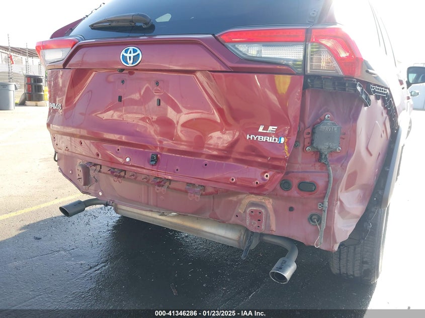 2019 TOYOTA RAV4 HYBRID LE - JTMMWRFV7KJ008875