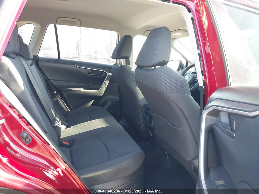 2019 TOYOTA RAV4 HYBRID LE - JTMMWRFV7KJ008875