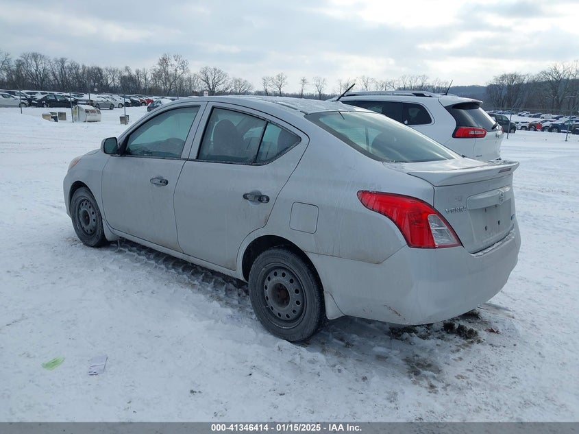 2013 NISSAN VERSA VIN: 3N1CN7AP3DL829384