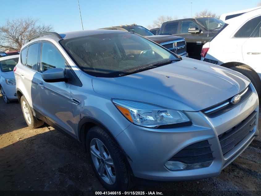 VIN 1FMCU0GX1GUC41651 2016 Ford Escape, SE no.1