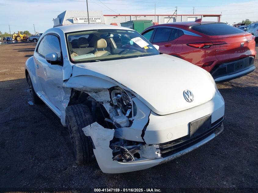 2015 VOLKSWAGEN BEETLE 1.8T - 3VWJ07AT6FM626130