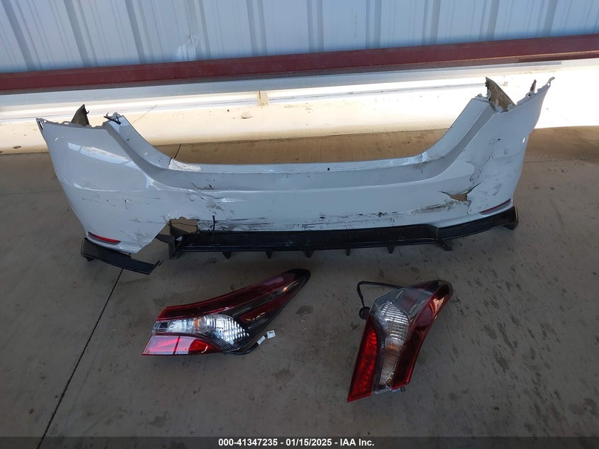 2021 TOYOTA CAMRY VIN: 4T1KZ1AKXMU057661