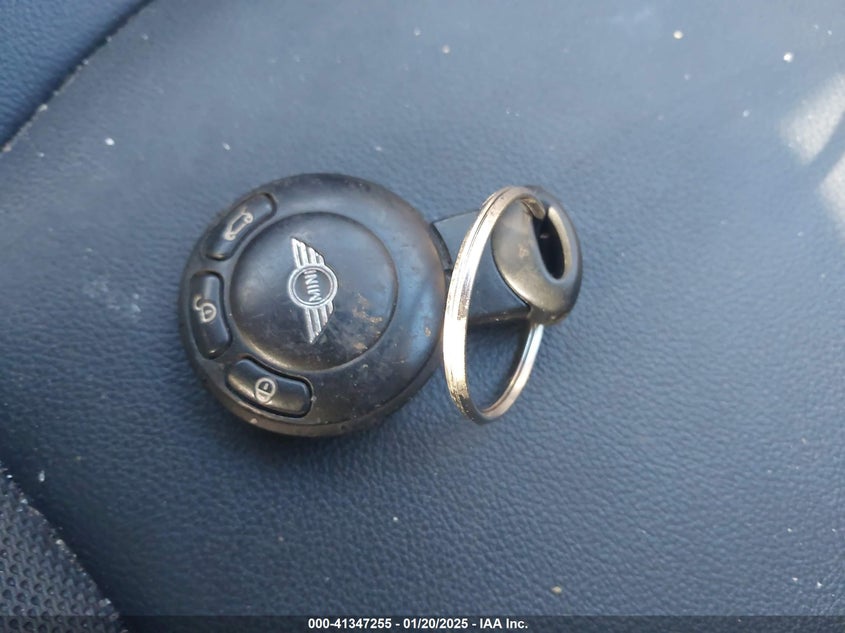 2013 MINI HARDTOP COOPER - WMWSU3C5XDT681324