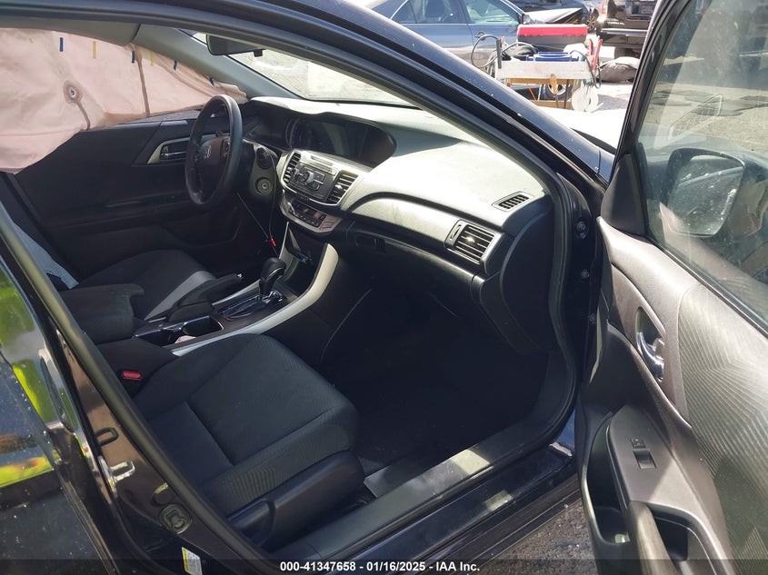 2015 HONDA ACCORD VIN: 1HGCR2F31FA159971