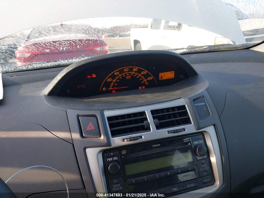 2009 TOYOTA YARIS VIN: JTDKT903995243840