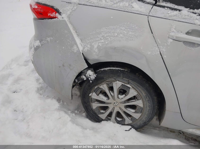 2022 TOYOTA COROLLA VIN: JTDEAMDE3NJ057116