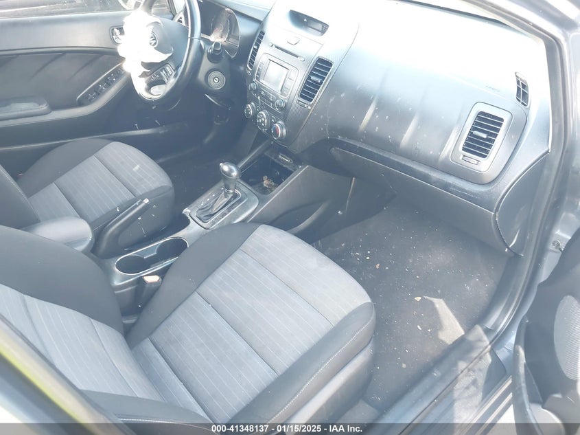 2016 KIA FORTE VIN: KNAFX4A87G5546175