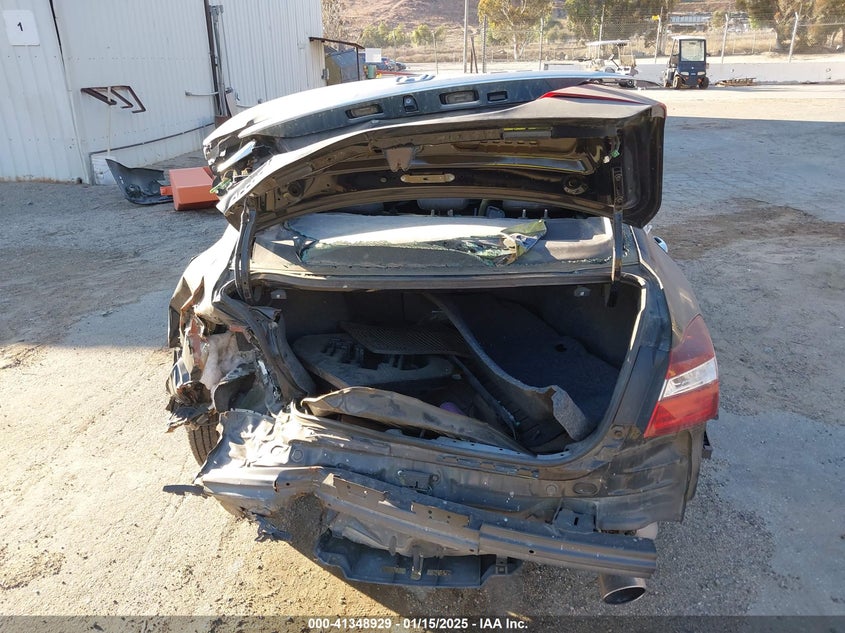 2016 HONDA ACCORD VIN: 1HGCR2F80GA061513