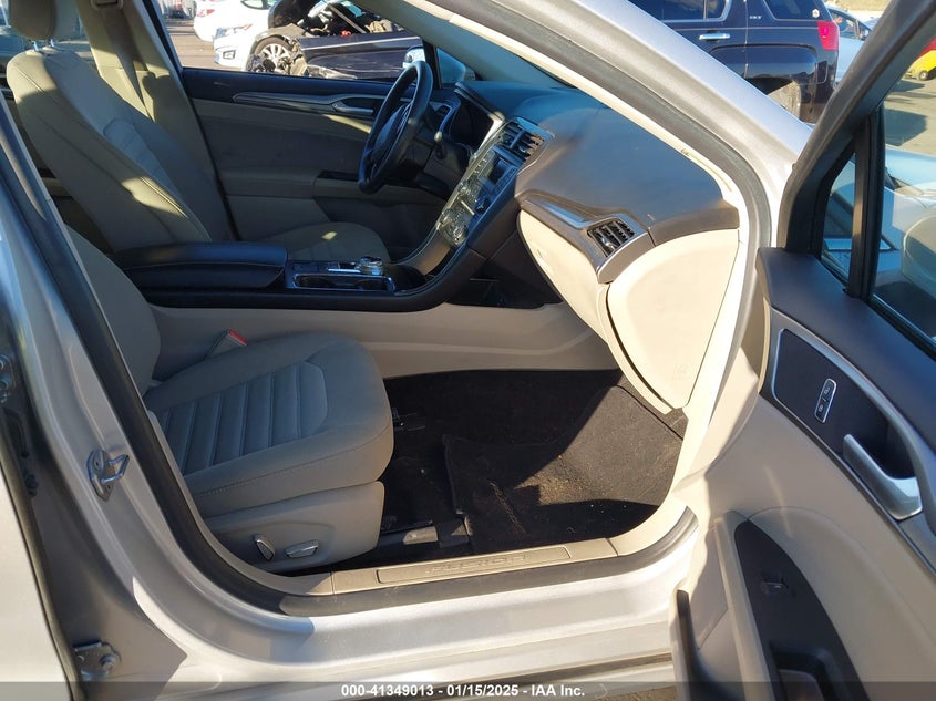 2018 FORD FUSION VIN: 3FA6P0H74JR125825
