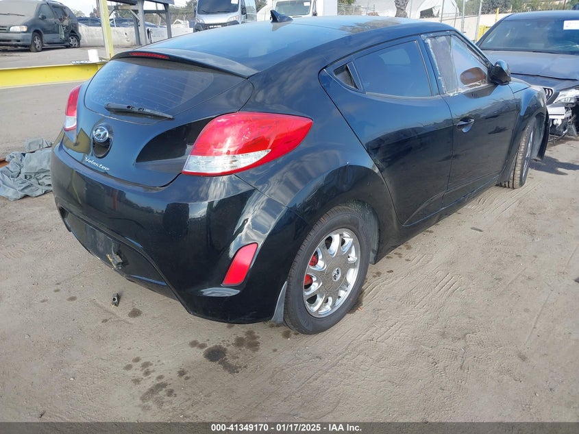 2013 HYUNDAI VELOSTER VIN: KMHTC6AD1DU141372