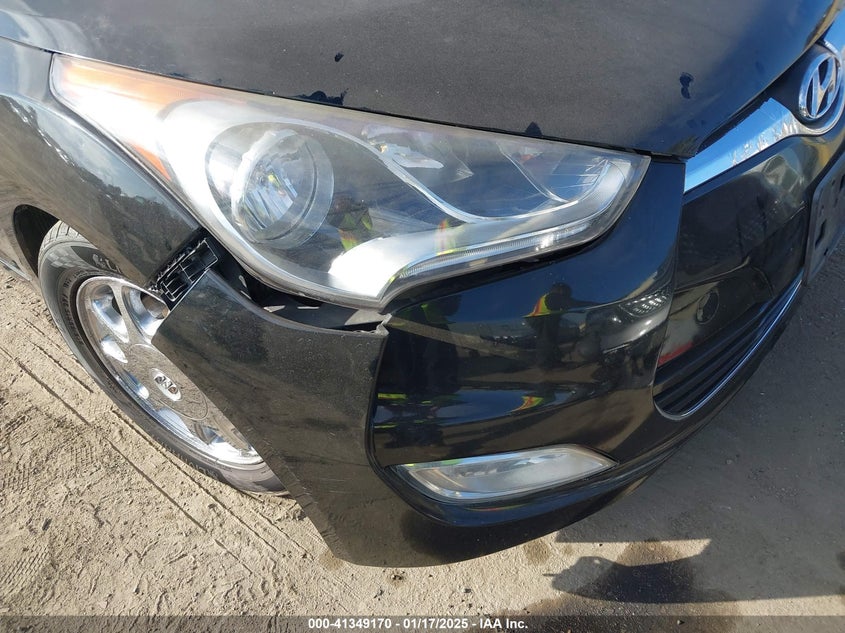 2013 HYUNDAI VELOSTER VIN: KMHTC6AD1DU141372