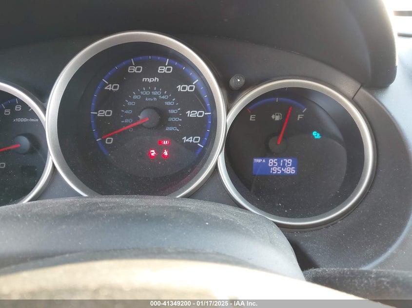 2008 HONDA FIT VIN: JHMGD38618S036470