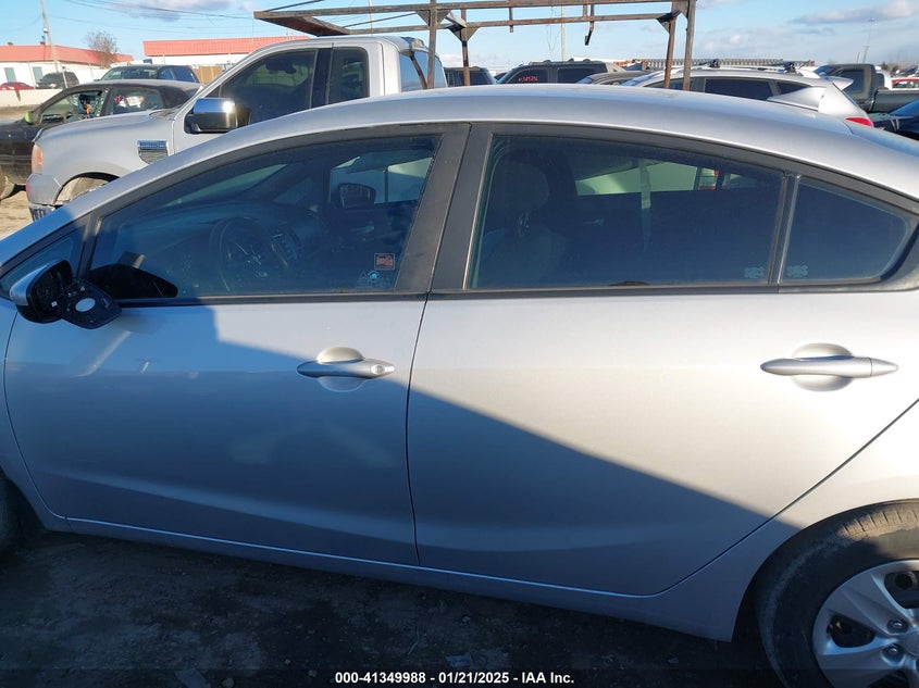 2017 KIA FORTE LX - 3KPFK4A77HE151301