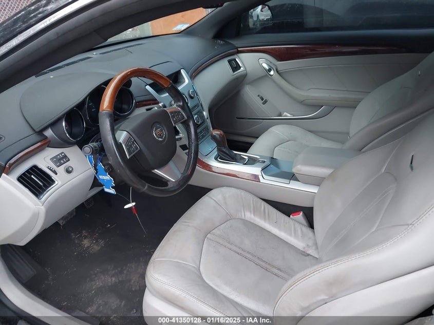 2011 CADILLAC CTS VIN: 1G6DS1EDXB0119001
