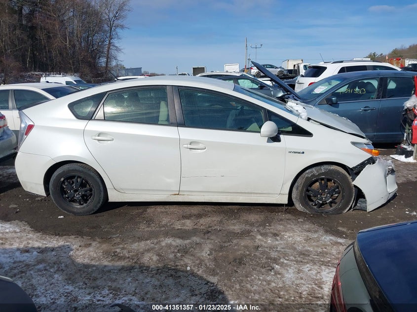 2012 TOYOTA PRIUS VIN: JTDKN3DU1C1584058