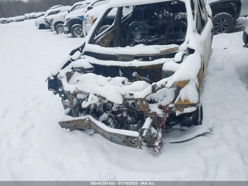 2015 NISSAN ROGUE SV - KNMAT2MV4FP530002