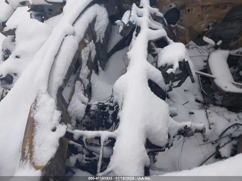 2015 NISSAN ROGUE SV - KNMAT2MV4FP530002