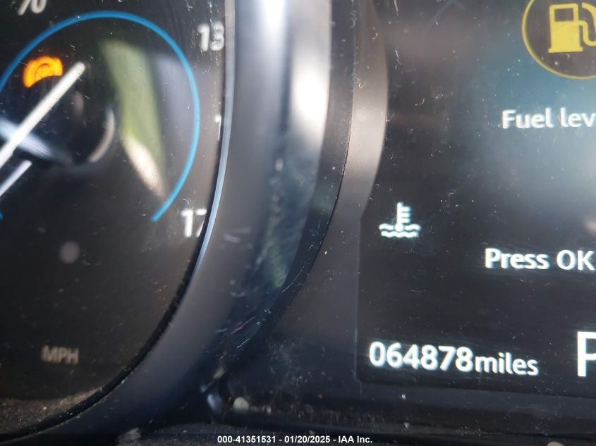 Jaguar XE 2019-auction-14