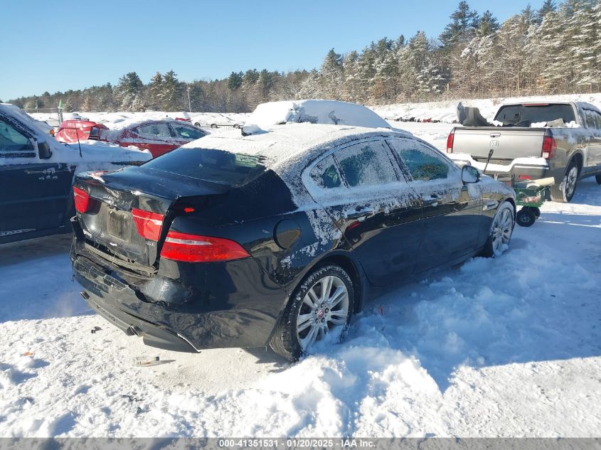 Jaguar XE 2019-auction-3