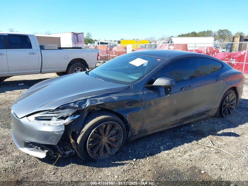 2017 TESLA MODEL S VIN: 5YJSA1E27HF231755
