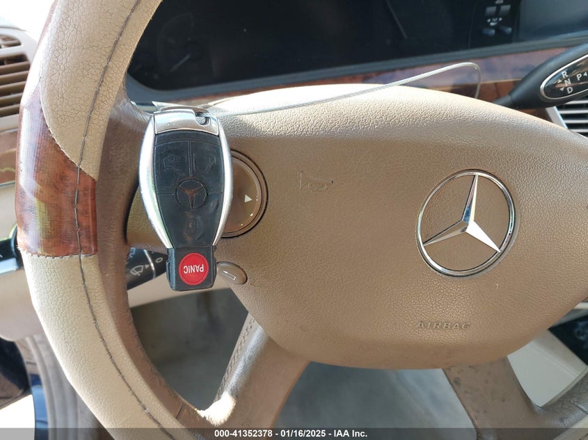 2008 MERCEDES-BENZ S VIN: WDDNG71X88A199509