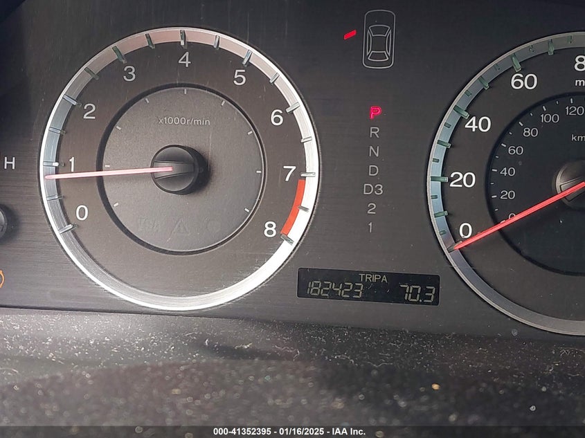 2008 HONDA ACCORD VIN: 1HGCP26898A156921