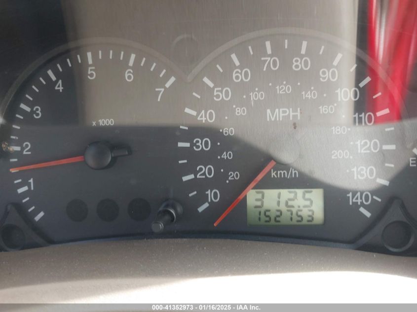 2007 Ford Focus VIN: 1FAHT34N87W213295 Lot: 41352973