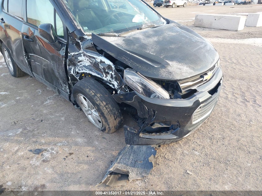 2021 CHEVROLET TRAX AWD LT - KL7CJPSB4MB357111