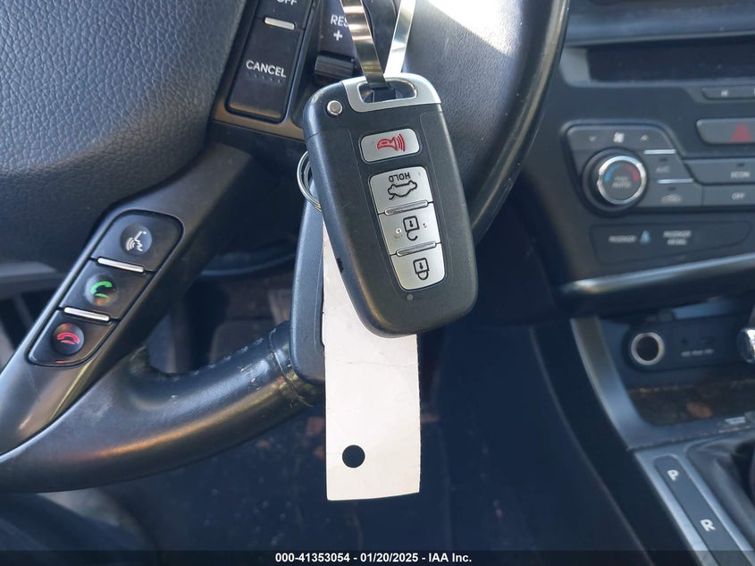 2013 KIA OPTIMA HYBRID VIN: KNAGM4AD9D5059565