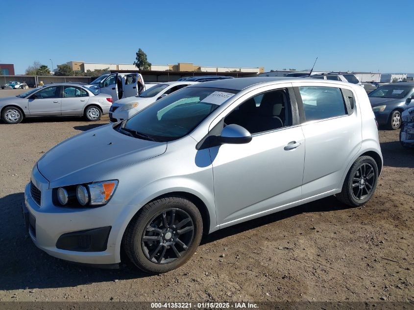 VIN 1G1JC6SB8D4120620 2013 CHEVROLET SONIC no.6