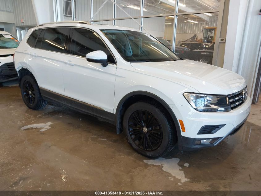 2018 VOLKSWAGEN TIGUAN 2.0T SE/2.0T SEL - 3VV3B7AX3JM090191