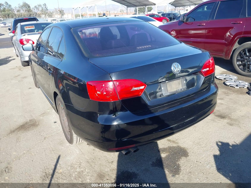 2011 VOLKSWAGEN JETTA VIN: 3VWDZ7AJ0BM328099