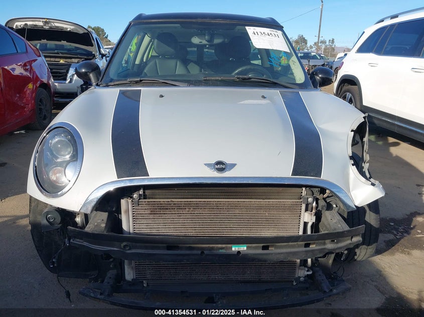 2014 MINI CLUBMAN VIN: WMWZF3C50ET492420