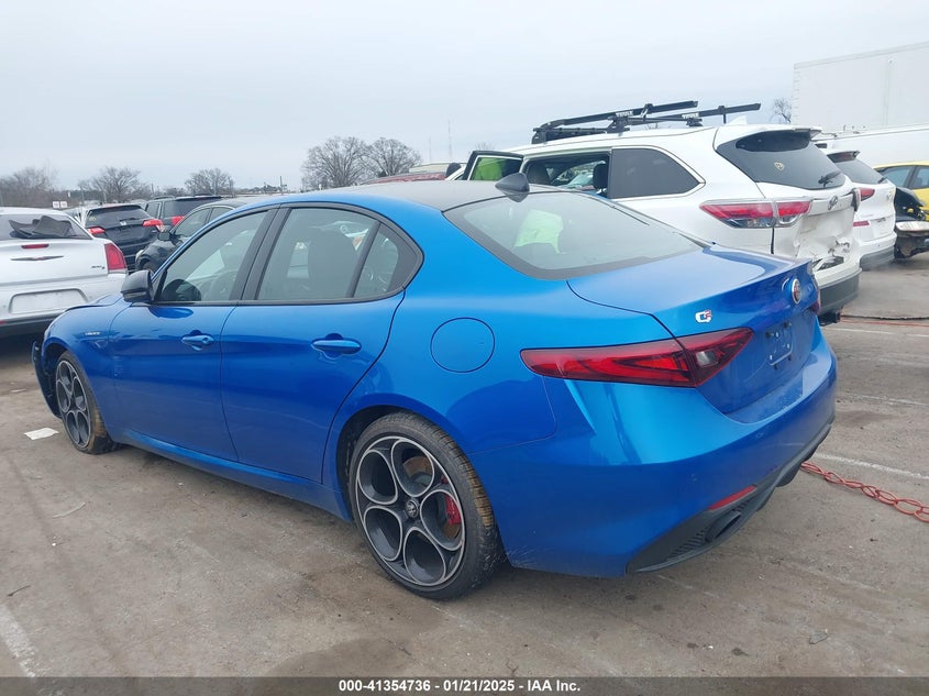 2023 ALFA ROMEO GIULIA VELOCE RWD - ZARFAMBNXP7676616