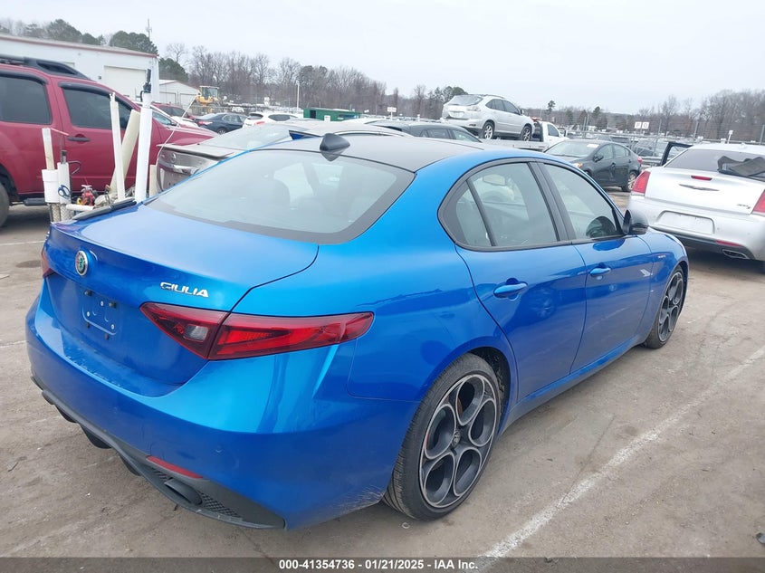 2023 ALFA ROMEO GIULIA VELOCE RWD - ZARFAMBNXP7676616