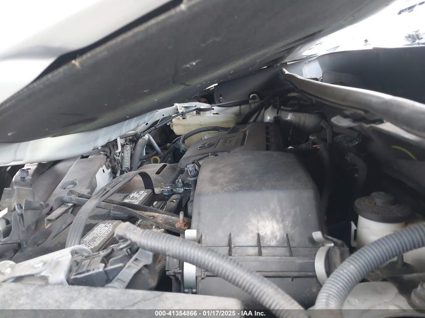 2013 TOYOTA RAV4 XLE - 2T3RFREV2DW099551