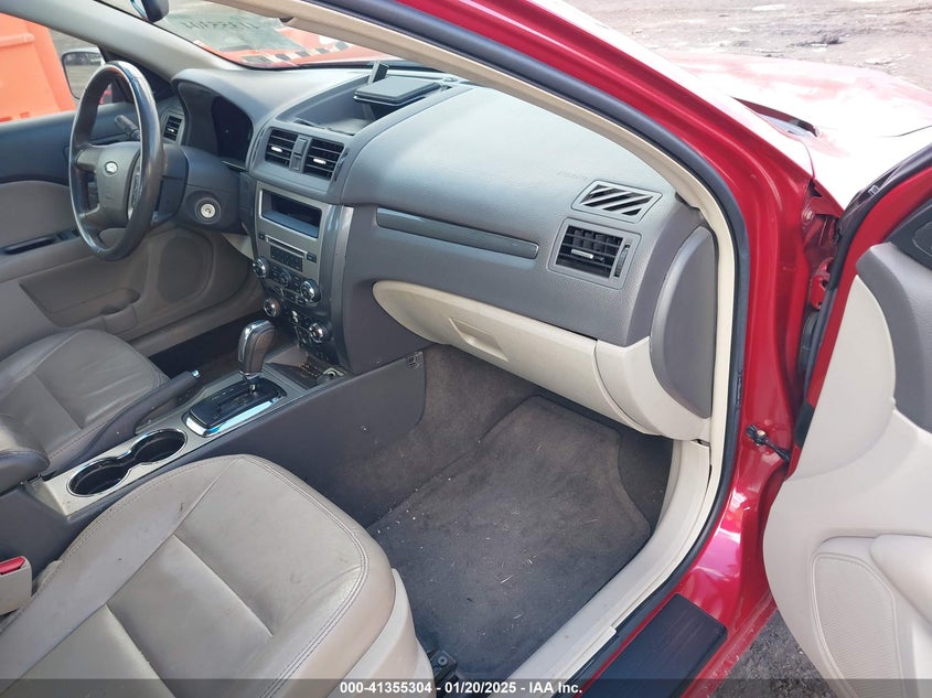 2010 FORD FUSION VIN: 3FAHP0JG3AR313822