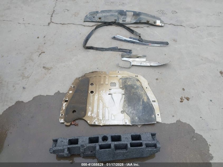 2018 Honda Civic Touring VIN: 2HGFC3B9XJH356713 Lot: 41355529