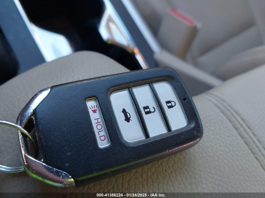 2015 HONDA ACCORD HYBRID VIN: 1HGCR6F71FA004301