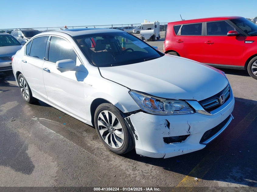 2015 HONDA ACCORD HYBRID VIN: 1HGCR6F71FA004301