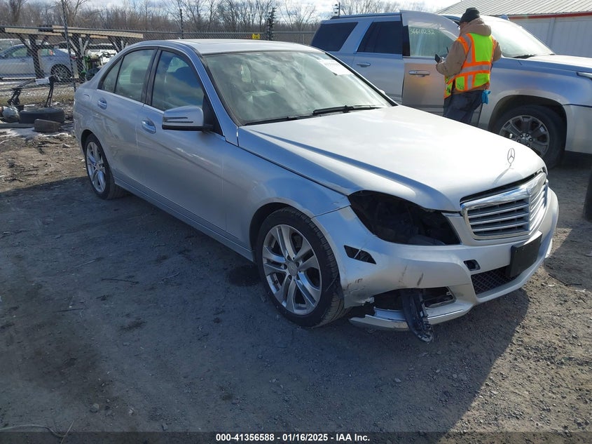 2014 MERCEDES-BENZ C 300 VIN: WDDGF8AB9EA955222
