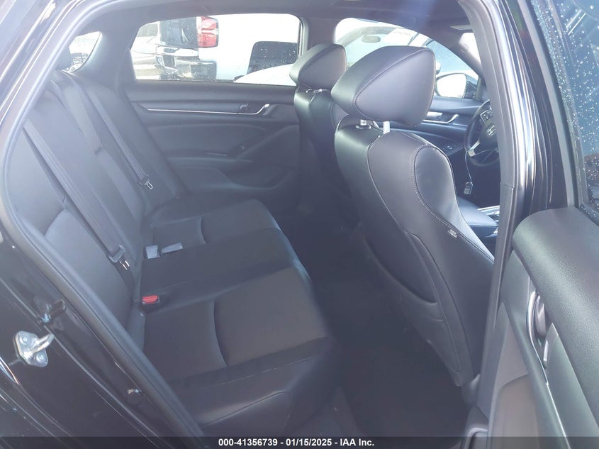 VIN 1HGCV2F39JA049058 2018 HONDA ACCORD SPORT 2.0T