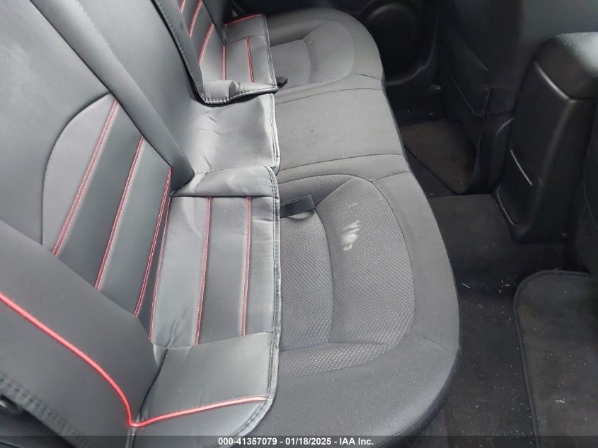 2015 Nissan Rogue Select S VIN: JN8AS5MT8FW663021 Lot: 41357079