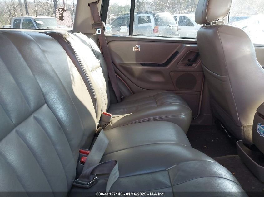 2003 Jeep Grand Cherokee Laredo VIN: 1J4GX48S73C506946 Lot: 43353728