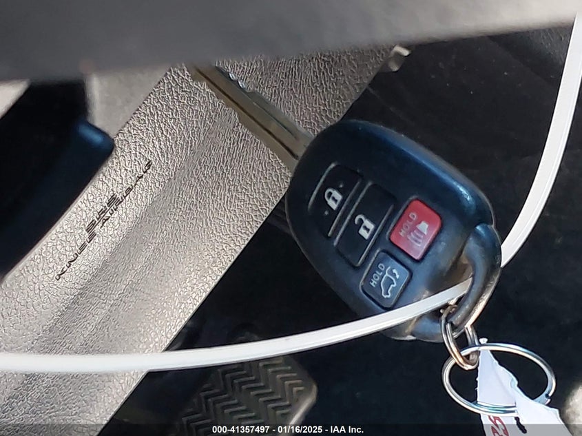 2017 TOYOTA RAV4 XLE - 2T3WFREV8HW347794