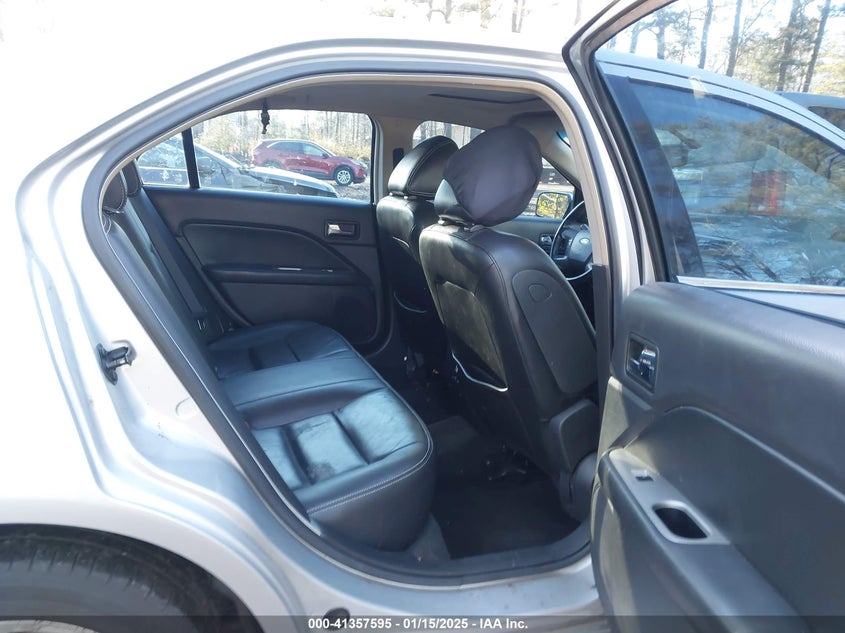 2010 FORD FUSION VIN: 3FAHP0JA6AR285946